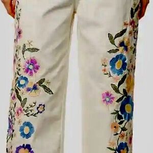 SALE!Grab& Run!Free People Willow Flowered embroidered LNew Denim Jeans!🌸🌼🌺
